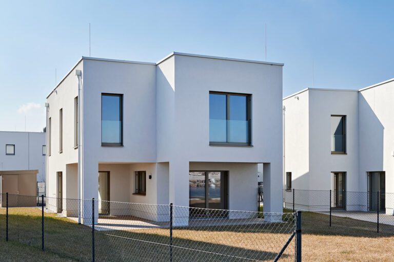 Einfamilienhaus Morgentau am See kaufen: Ihr Traumhaus am Sonnenweiher in Grafenwörth, Niederösterreich, nahe Wien, für ein idyllisches Leben am Wasser.