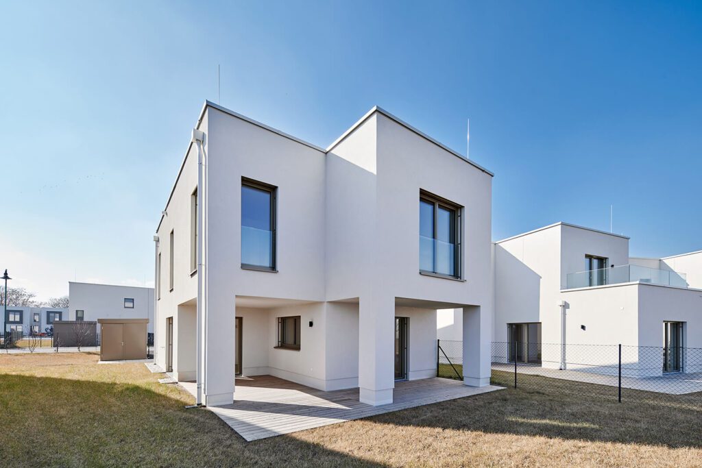 Einfamilienhaus Morgentau am See kaufen: Ihr Traumhaus am Sonnenweiher in Grafenwörth, Niederösterreich, nahe Wien, für ein idyllisches Leben am Wasser.