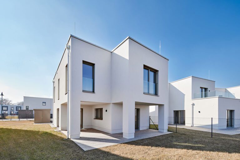 Einfamilienhaus Morgentau am See kaufen: Ihr Traumhaus am Sonnenweiher in Grafenwörth, Niederösterreich, nahe Wien, für ein idyllisches Leben am Wasser.