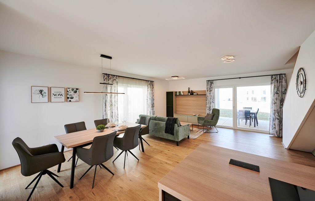 Wohnzimmer des Musterhauses am Werd 33 am Sonnenweiher Grafenwörth